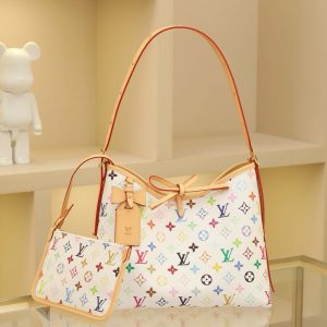 2025 Takashi Murakami Collaboration CarryAll Small Handbag Crafted from thirty-three-color canvas with leather trim, this compact companion is perfect for urban living. Its generous silhouette features a neatly organized interior, enhanced by a large inner pocket for added functionality. A detachable thirty-three-color canvas zippered pouch attaches via a leather strap. Dimensions: 24*29*12cm